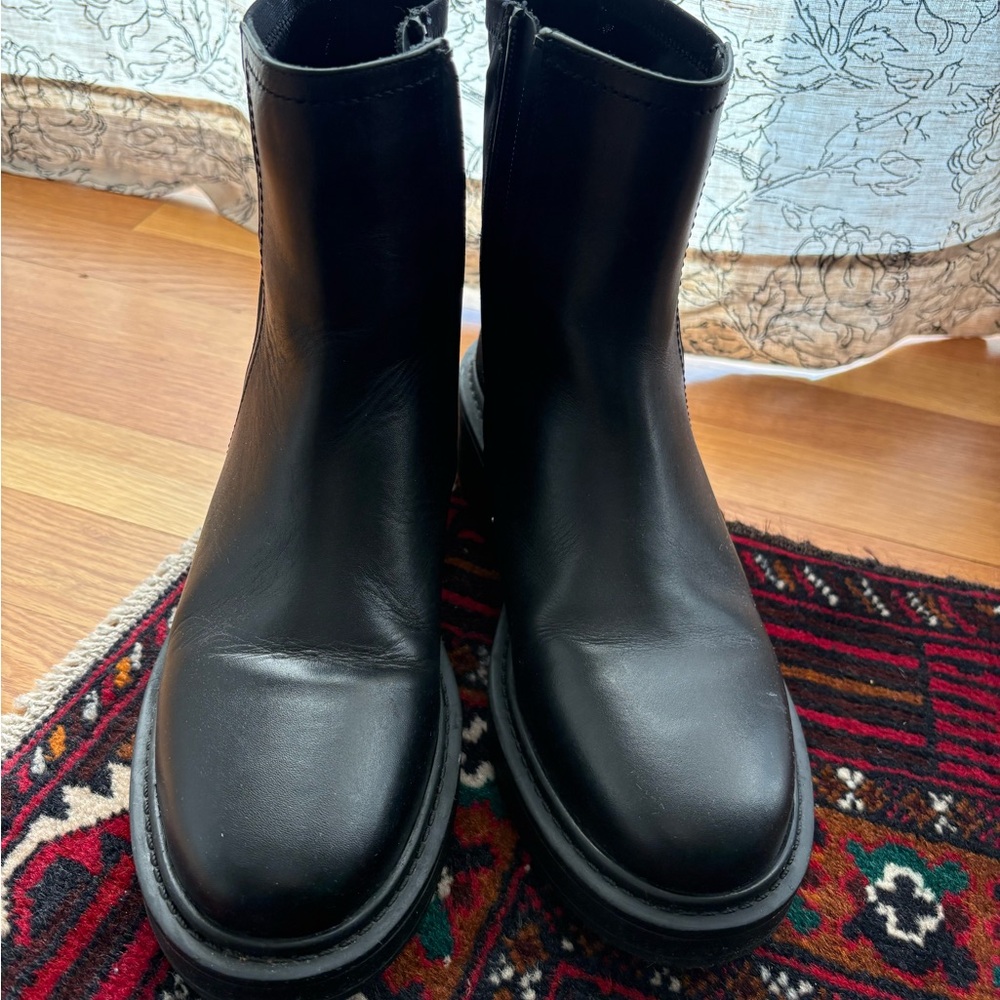 Blondo Risser Black Waterproof Chelsea Boot